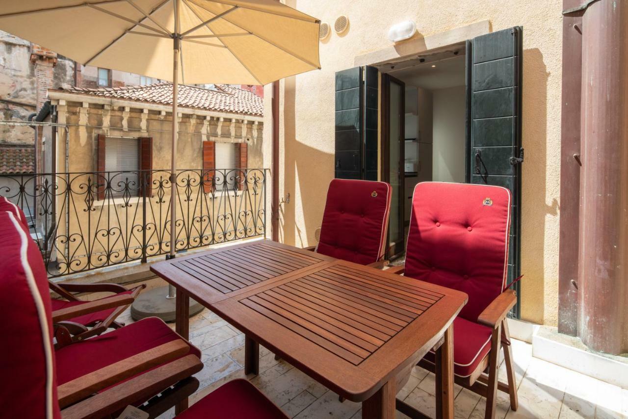 Ve.N.I.Ce Cera Remer Suite Venedig Exterior foto